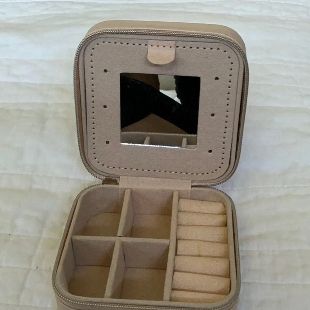 Pale pink Jewelry Box with Pearl Initial M
